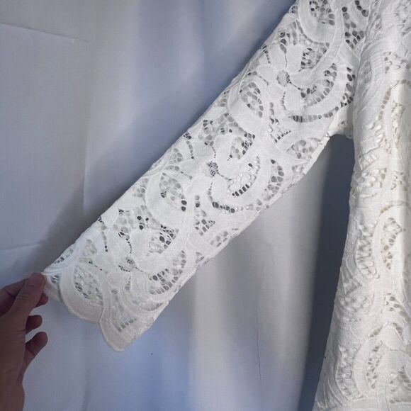 Nanette Lepore White Lace 3/4 Sleeve Back Zip Dressy Evening Blouse Size M/L - Picture 4 of 10